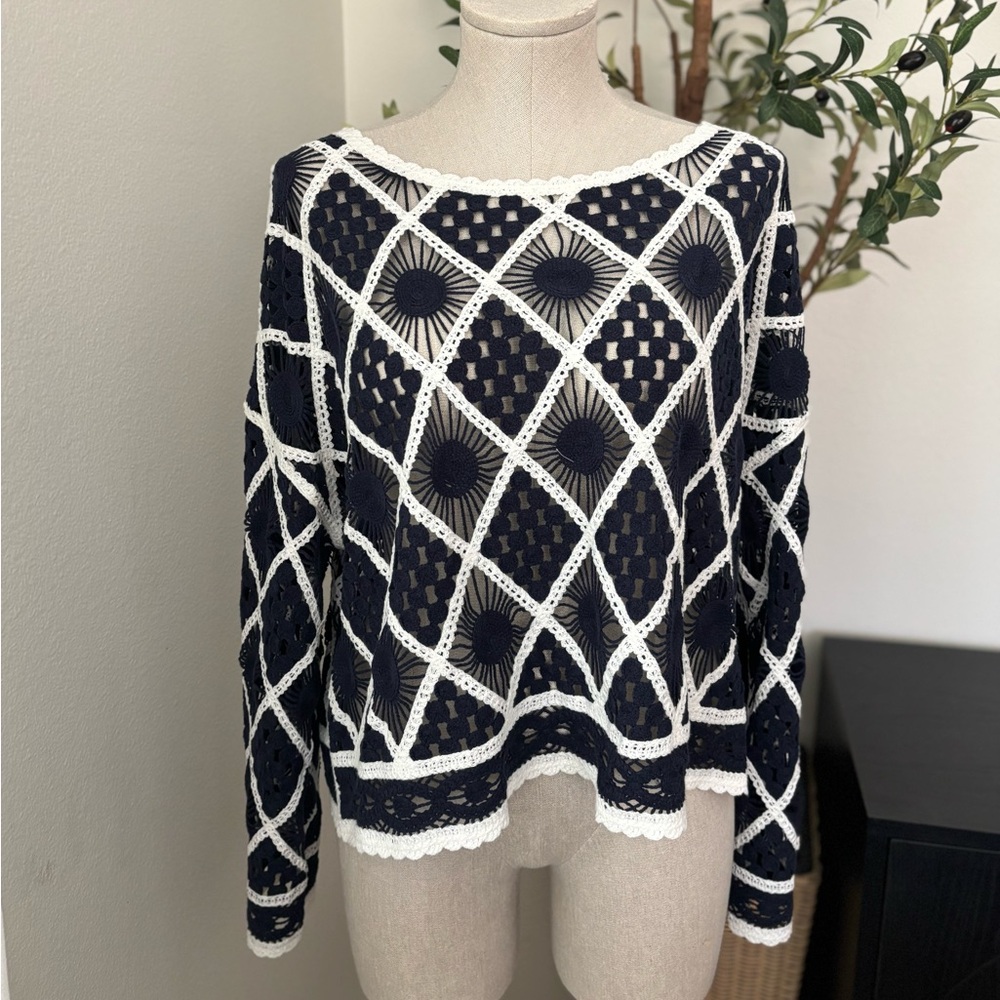 Week& Navy and White Crochet top